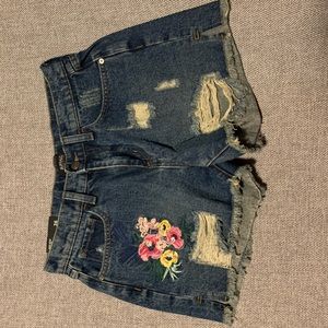 Brand new mid rise shorts